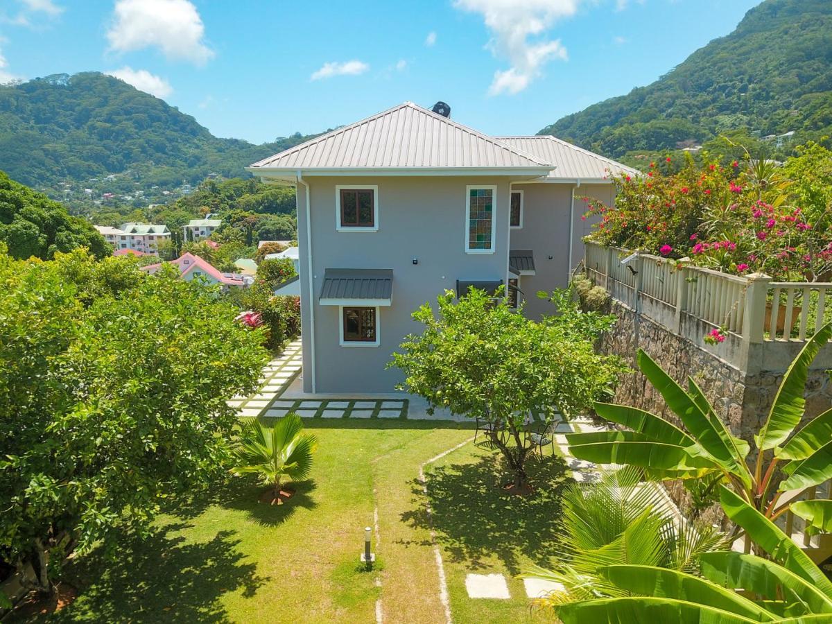 Whispering Palms Apartment Bel Ombre ภายนอก รูปภาพ