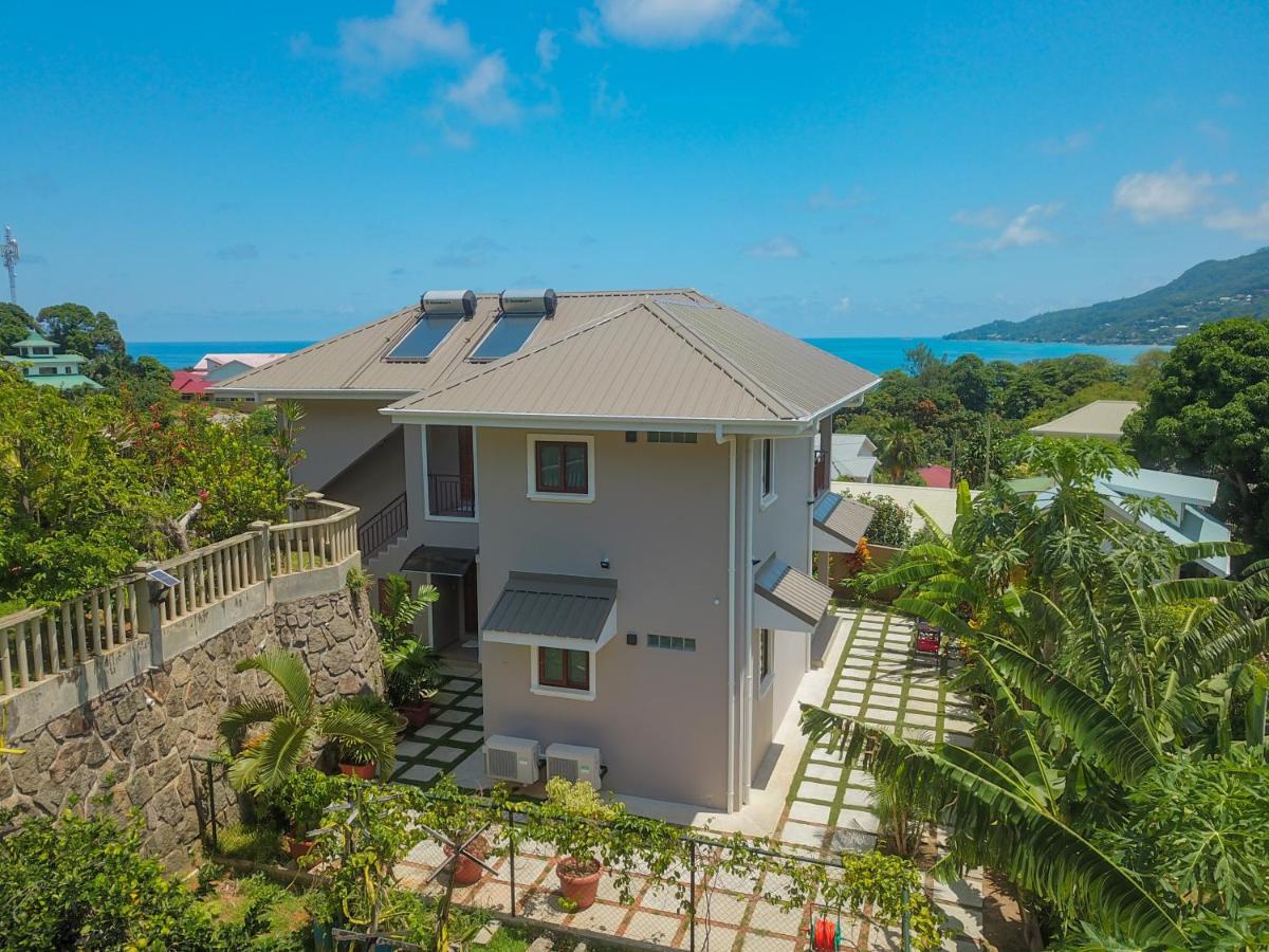 Whispering Palms Apartment Bel Ombre ภายนอก รูปภาพ