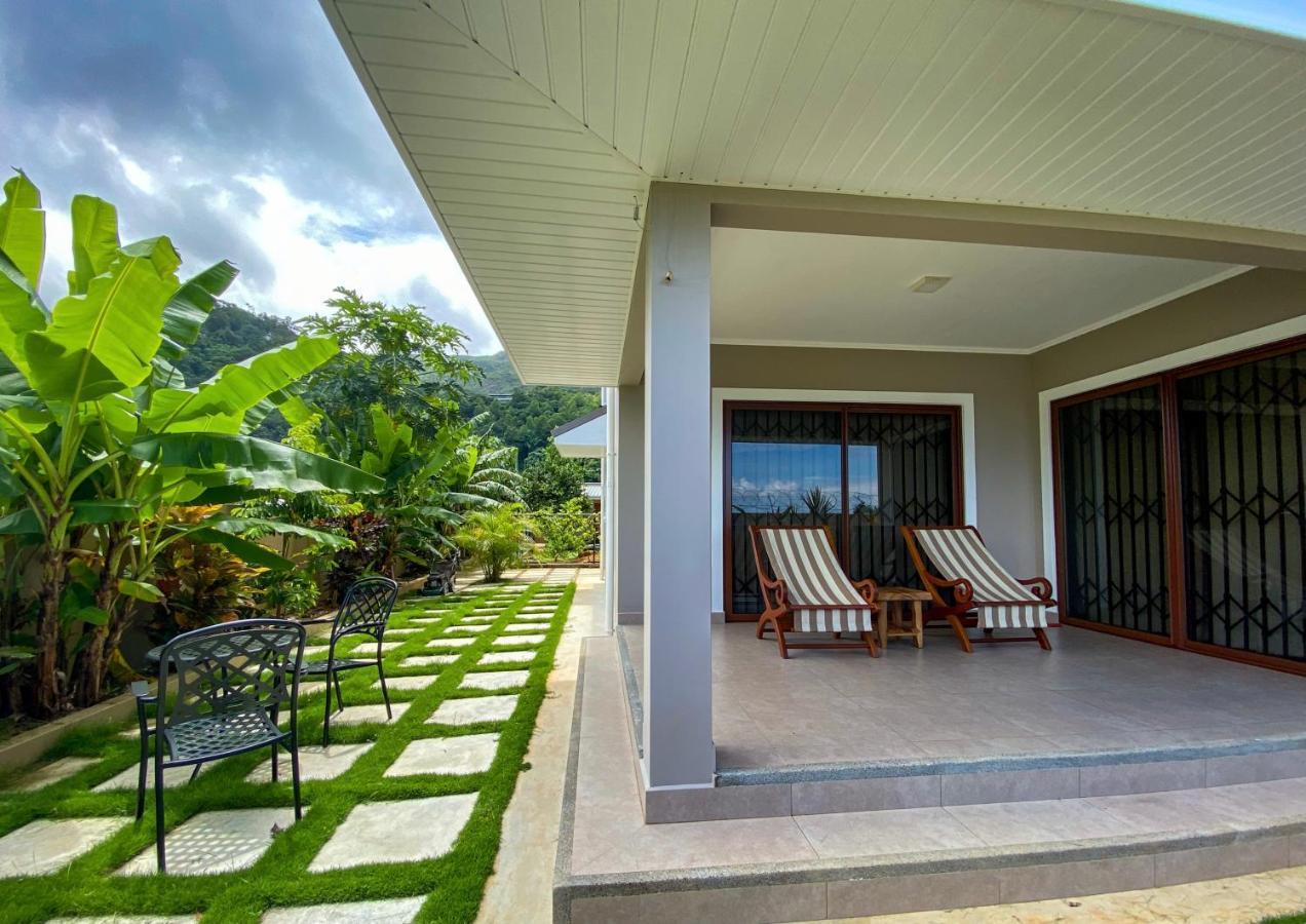 Whispering Palms Apartment Bel Ombre ภายนอก รูปภาพ