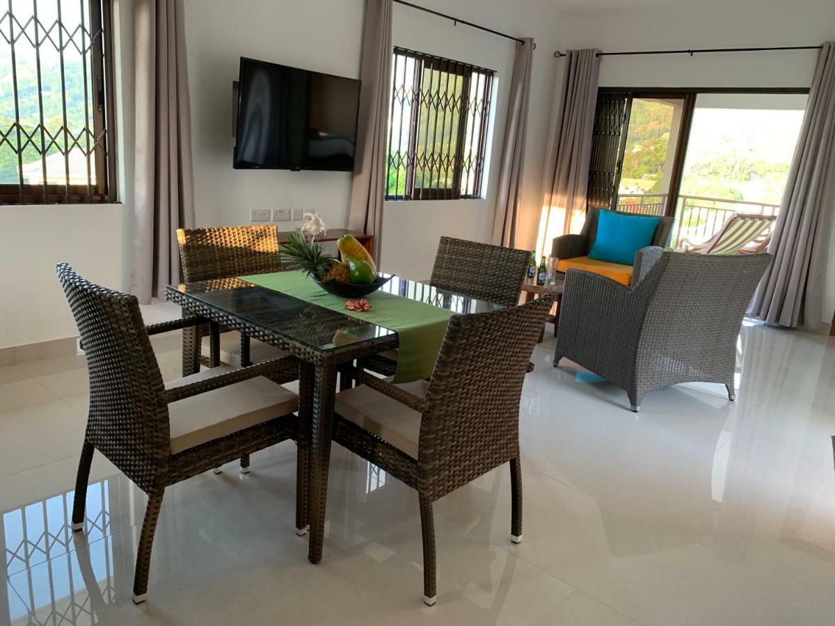 Whispering Palms Apartment Bel Ombre ภายนอก รูปภาพ
